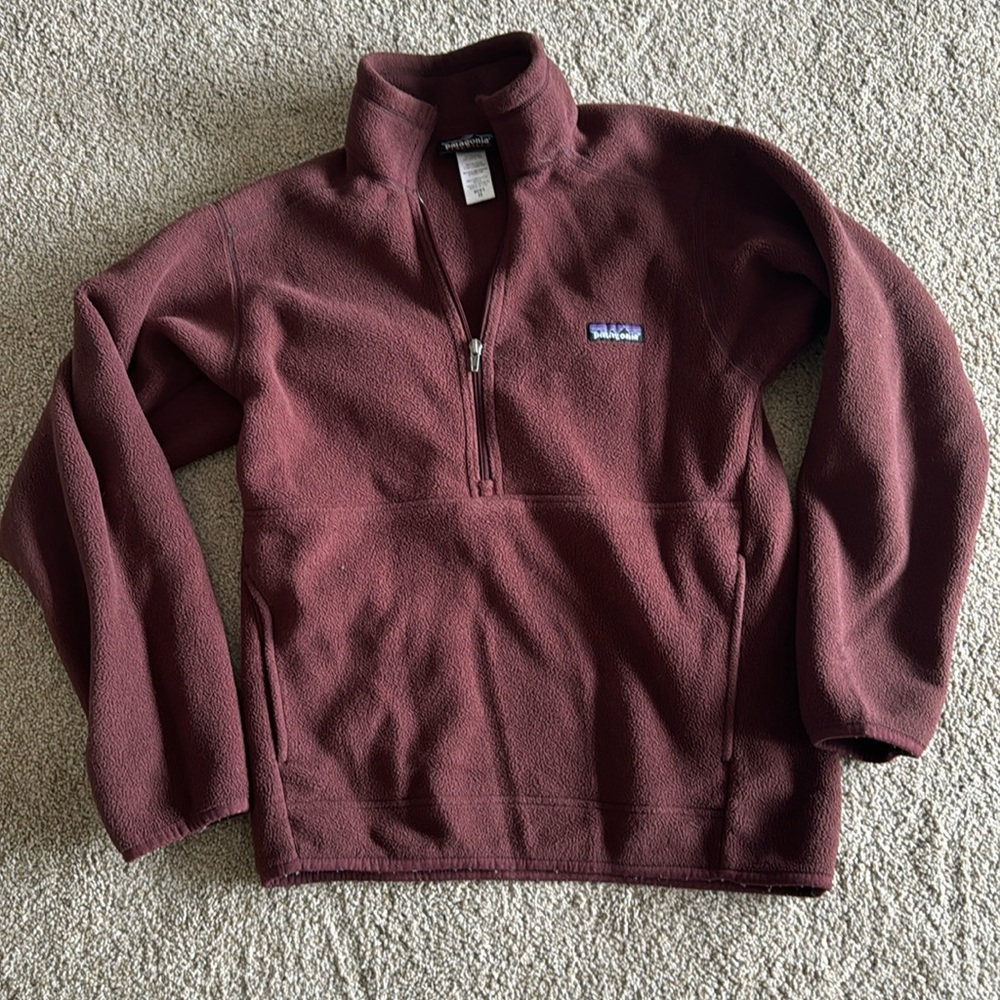 Burgundy Patagonia Quarterzip Fleece Sweatshirt